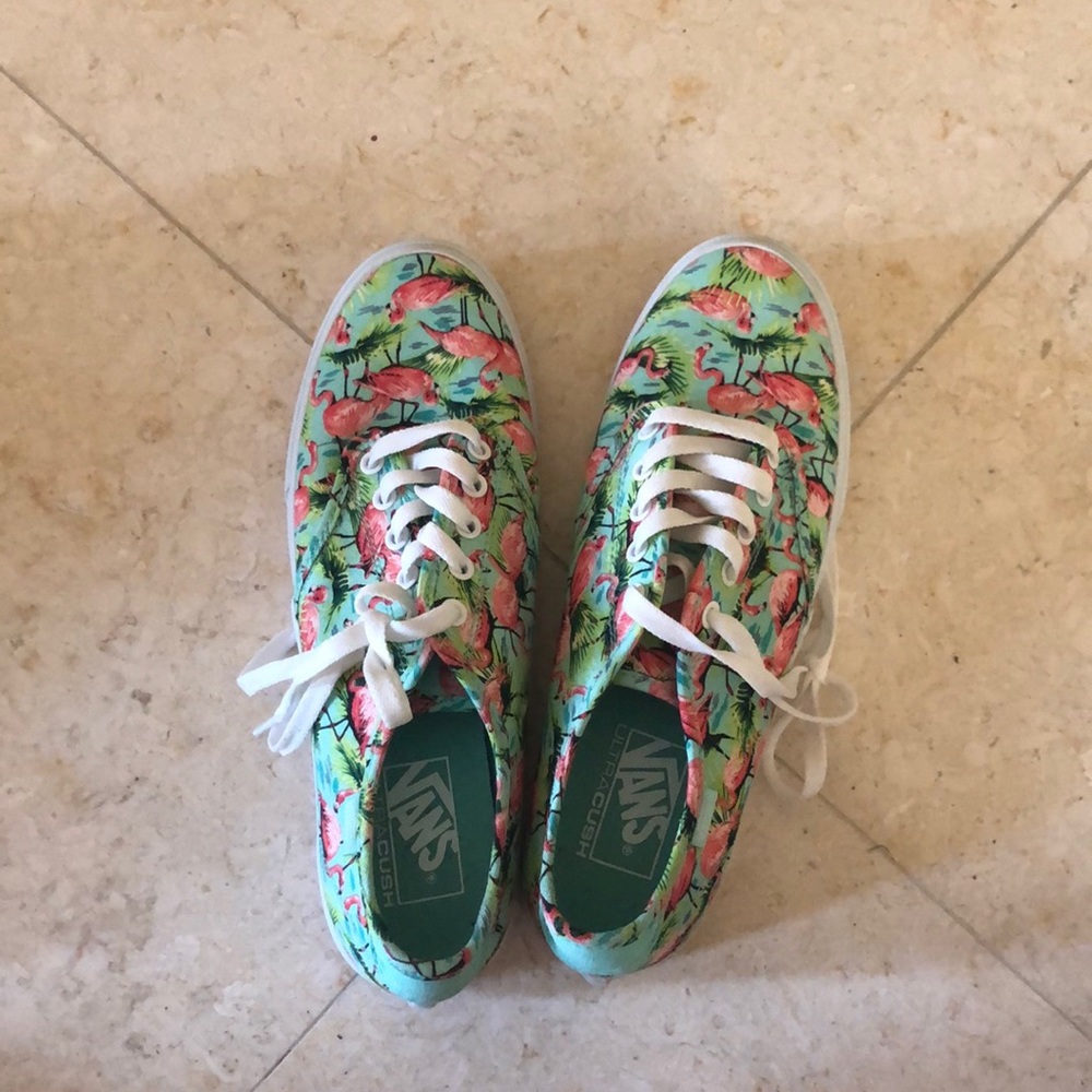 Vans low top